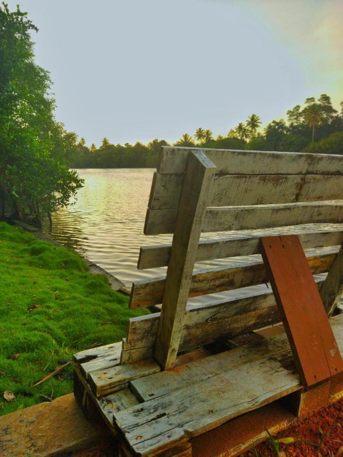 Kosi Giggles Resort Weligama Luaran gambar