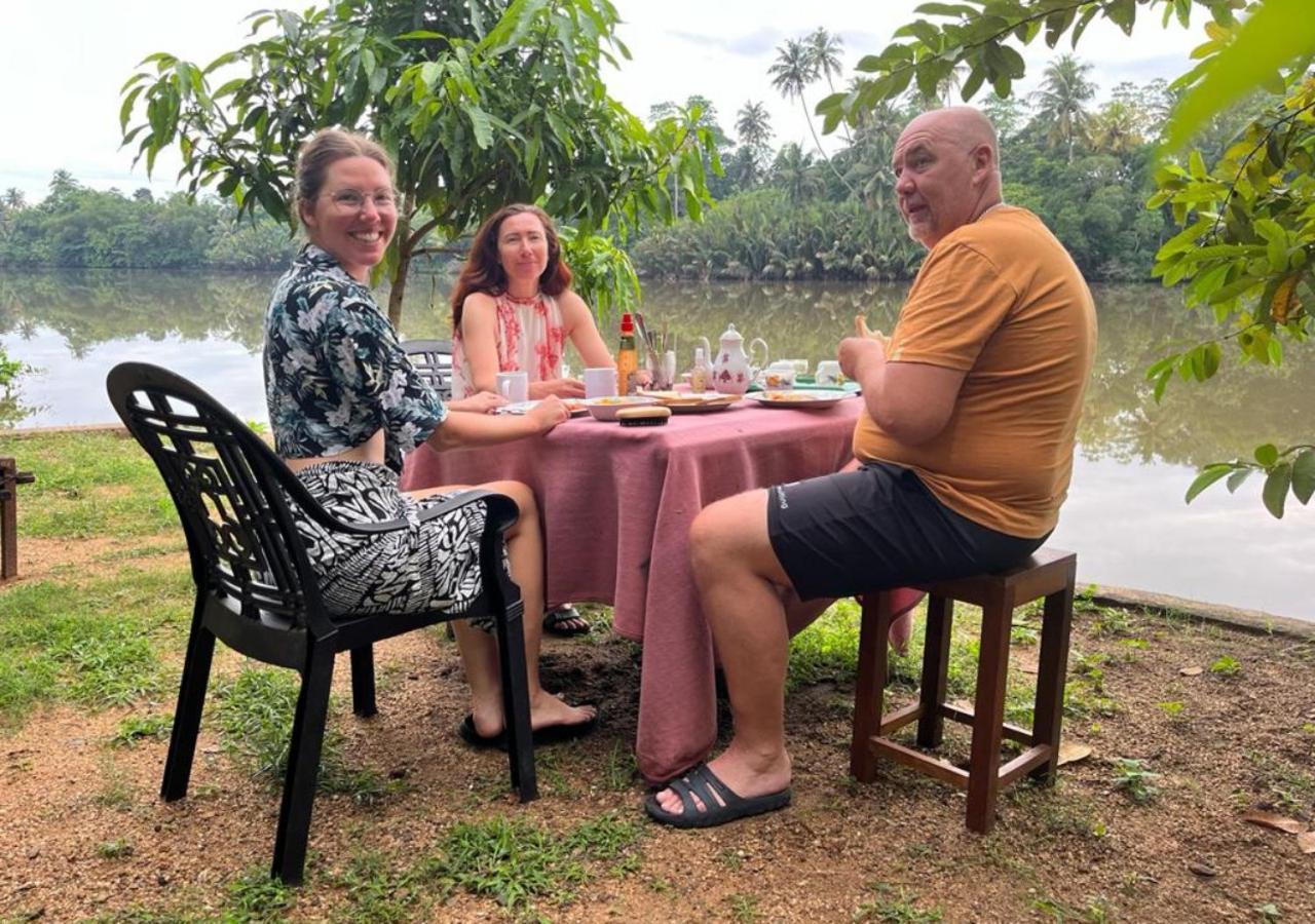 Kosi Giggles Resort Weligama Luaran gambar