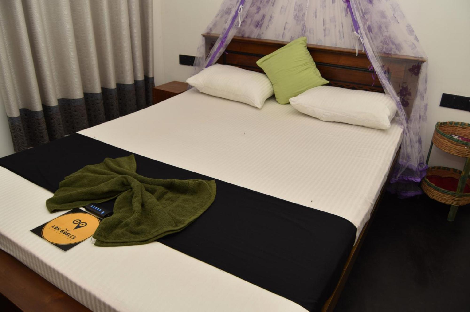 Kosi Giggles Resort Weligama Luaran gambar