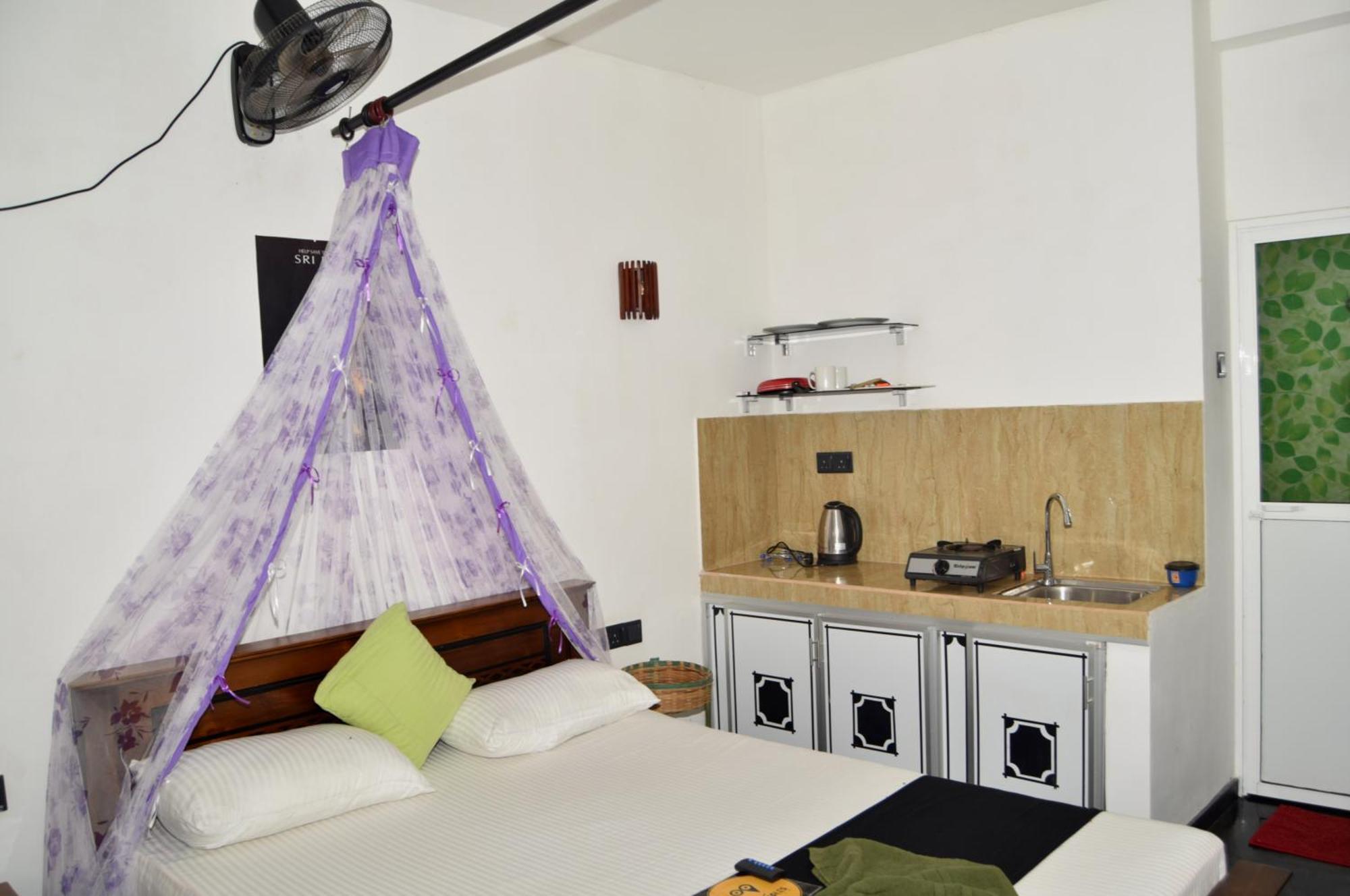 Kosi Giggles Resort Weligama Luaran gambar