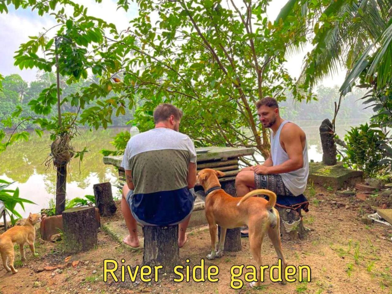 Kosi Giggles Resort Weligama Luaran gambar