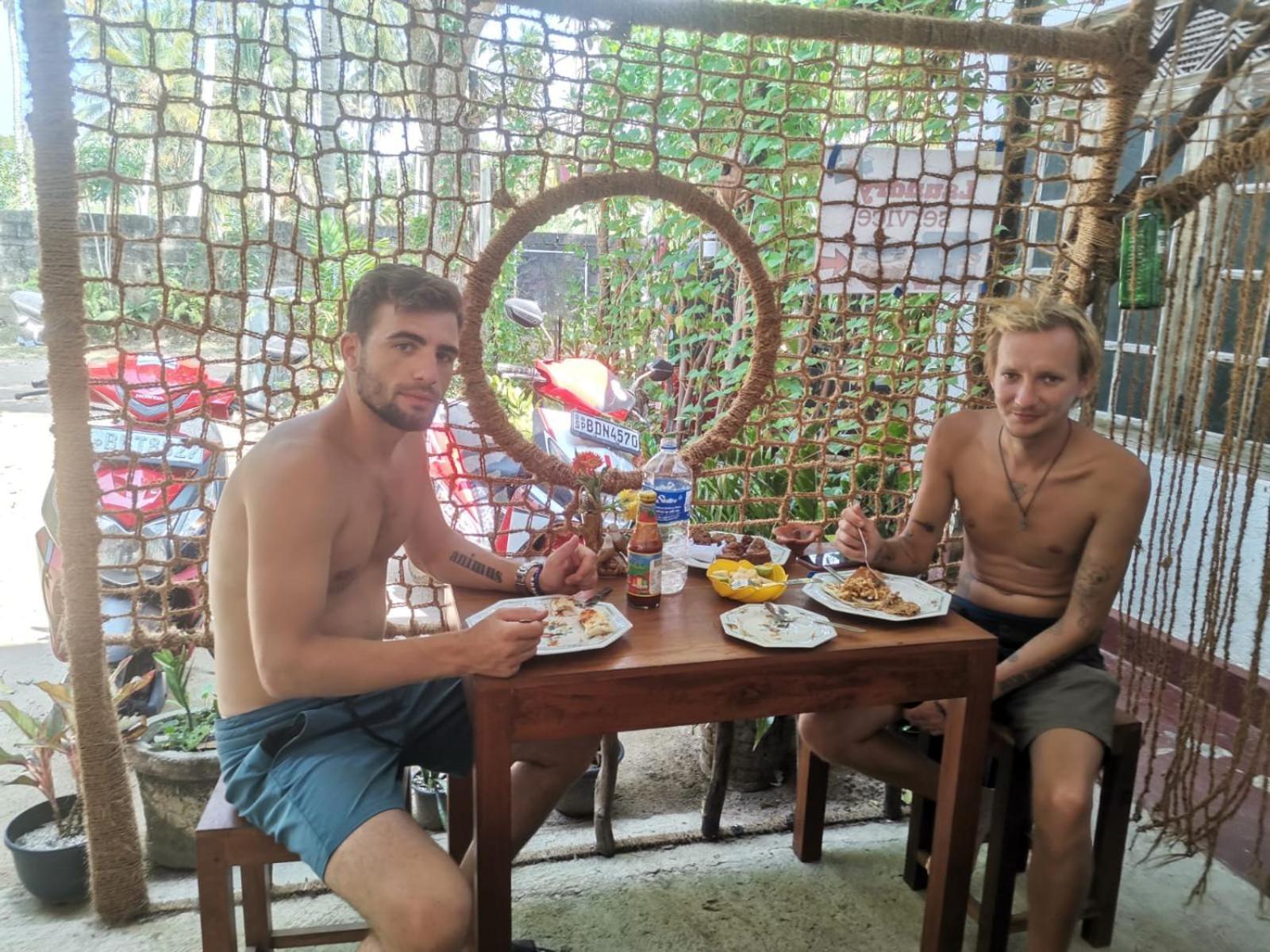 Kosi Giggles Resort Weligama Luaran gambar