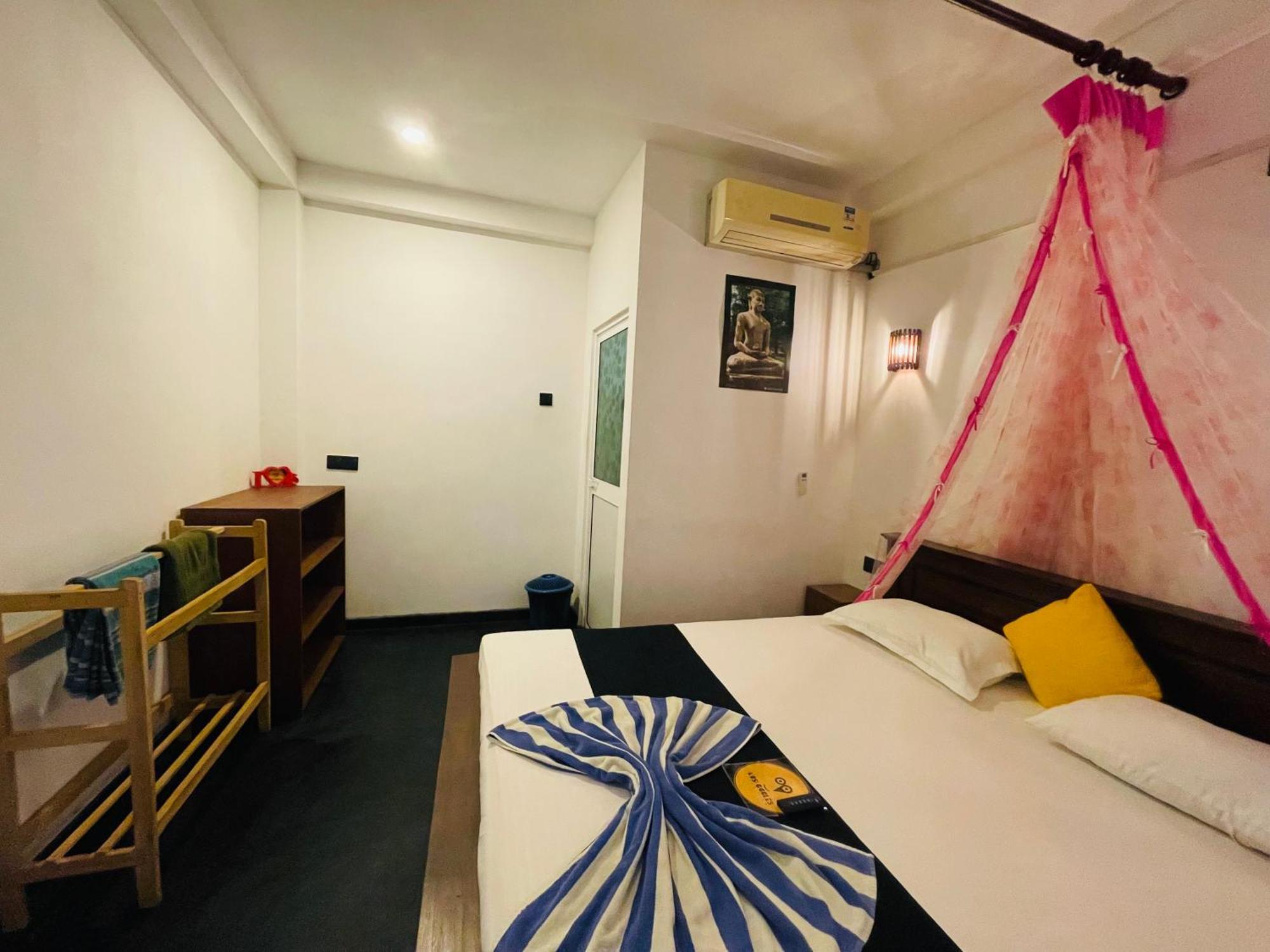 Kosi Giggles Resort Weligama Luaran gambar