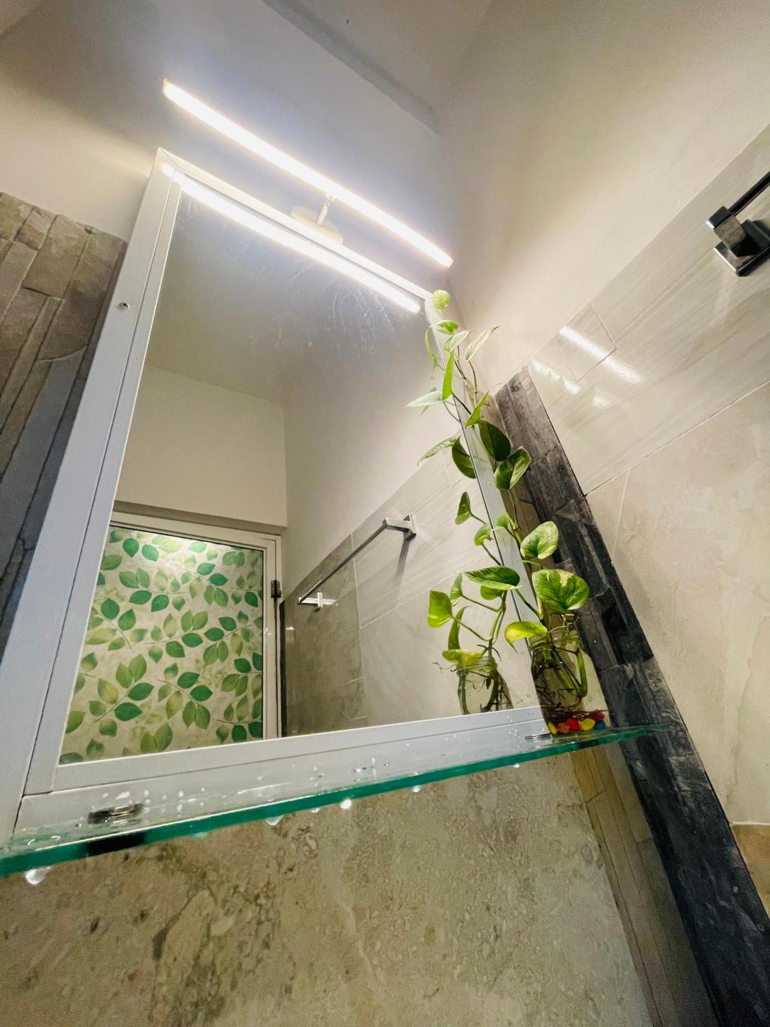 Kosi Giggles Resort Weligama Luaran gambar